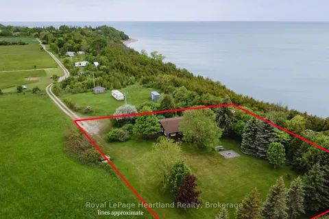 35 Huron Street, Ashfield-Colborne-Wawanosh, ON N7A 3X9