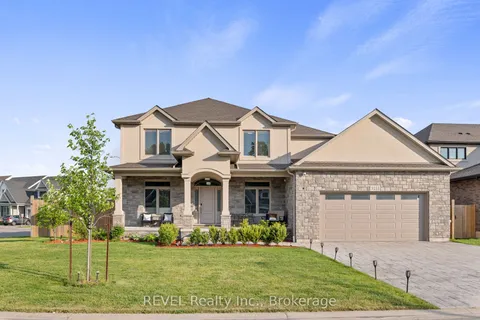 9232 Shoveller Drive, Niagara Falls, ON L2H 0M3