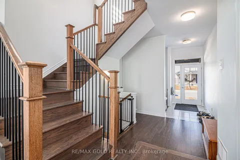 647 Persimmon Way, Orleans - Convent Glen and Area, ON K1W 0T3