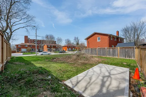 332 Prospect Avenue, Kitchener, ON N2A 1C7