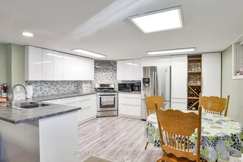 148 Park Road, Bracebridge, ON P1L 1H9