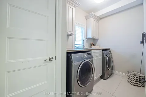 3173 Tillmann Road, London South, ON N6P 0C2