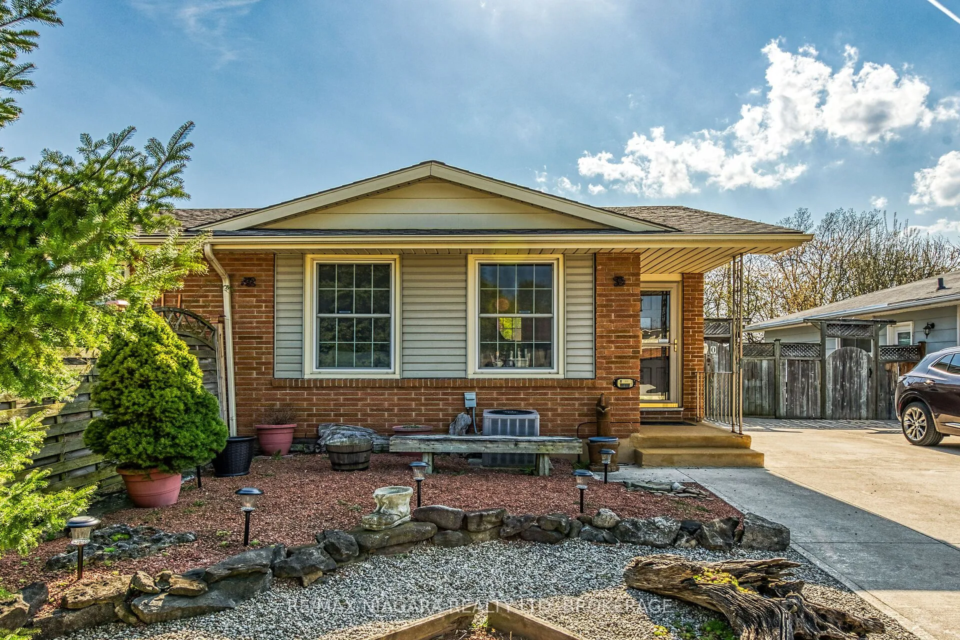 70 Loraine Drive, St. Catharines, ON L2P 3N8