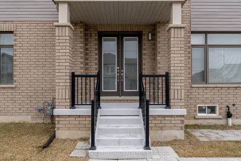 96 Yale Drive, Hamilton, ON L0R 1W0
