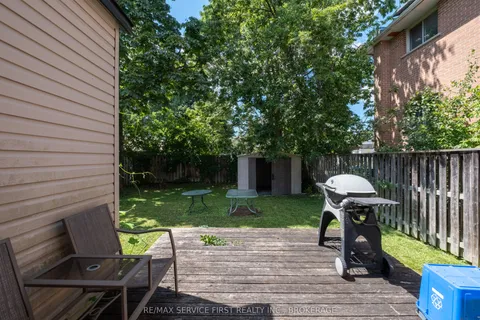 392 Alfred Street, Kingston, ON K7K 4H7