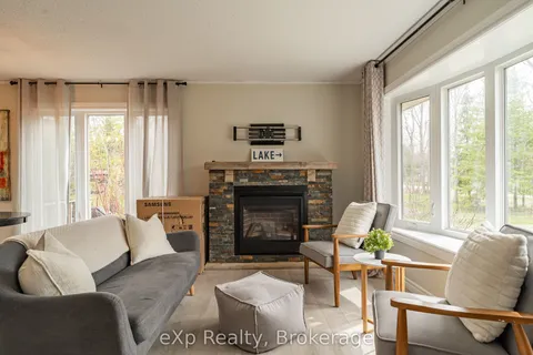 15 Mapleport Crescent, South Bruce Peninsula, ON N0H 2T0
