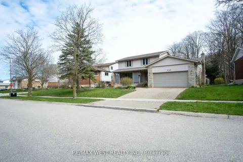 350 Thorncrest Drive, Waterloo, ON N2L 5R7