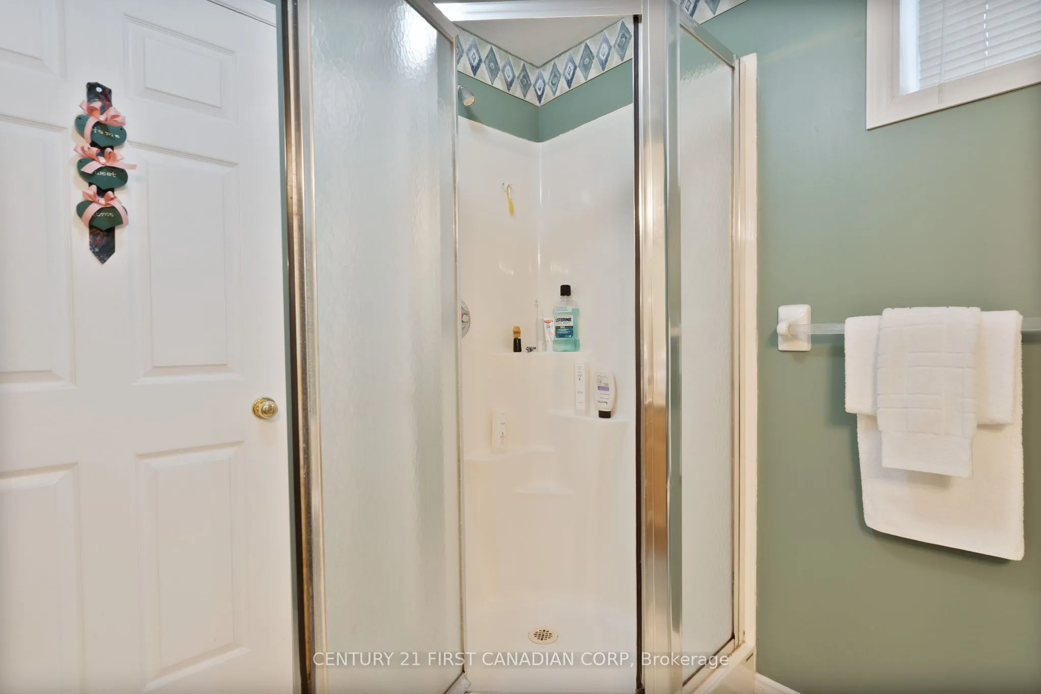 36 Juniper Crescent, Strathroy-Caradoc, ON N7G 4G4