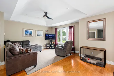 180 Raglan Street, Grey Highlands, ON N0C 1E0