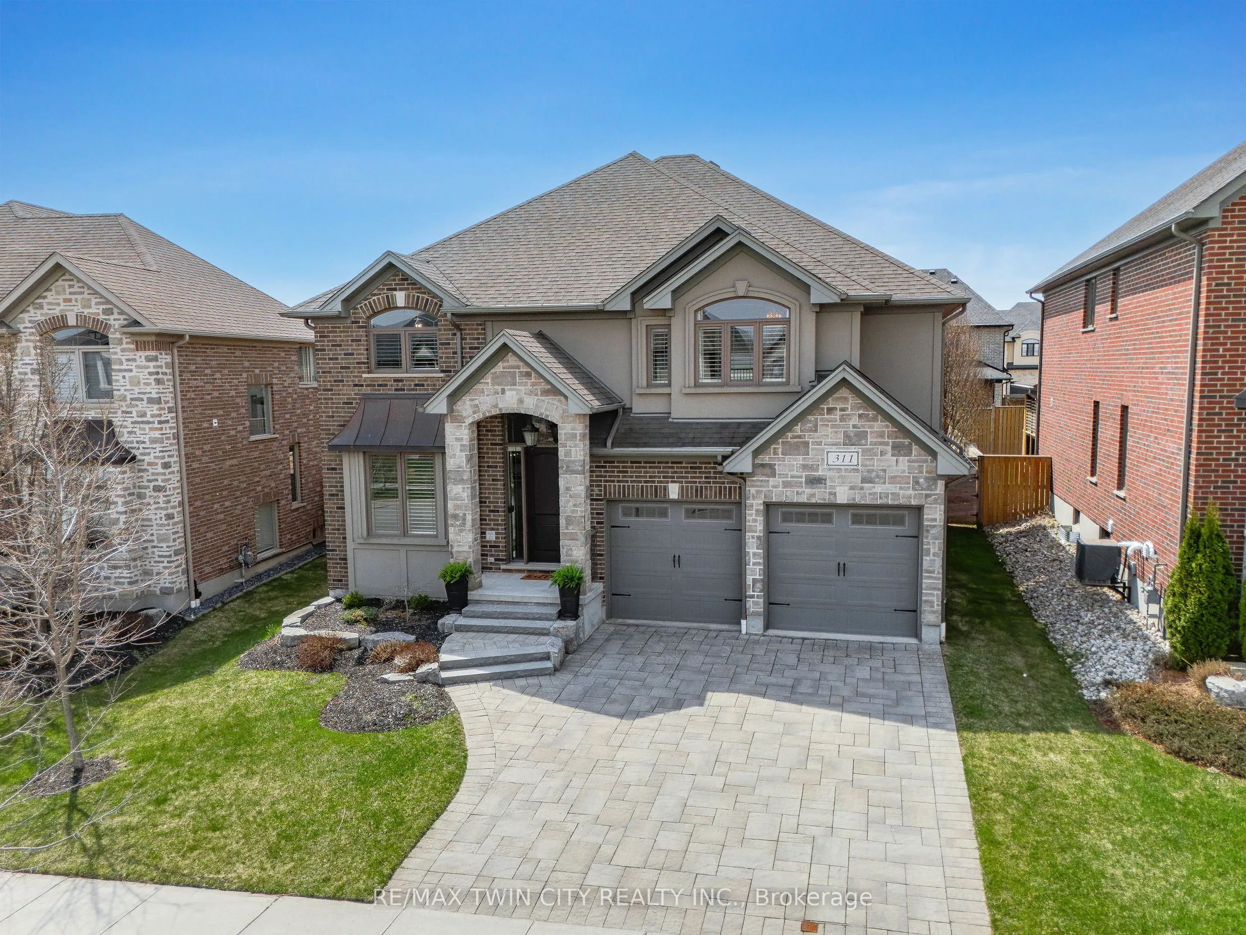 311 Deerfoot Trail, Waterloo, ON N2K 0B3
