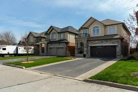 4811-3 Northgate Crescent, Lincoln, ON L3J 0G2