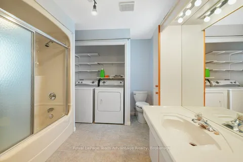 66 William Street, Parry Sound, ON P2A 1V1