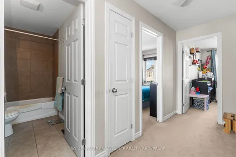 772 Newmarket Lane, Kingston, ON K7K 0C8