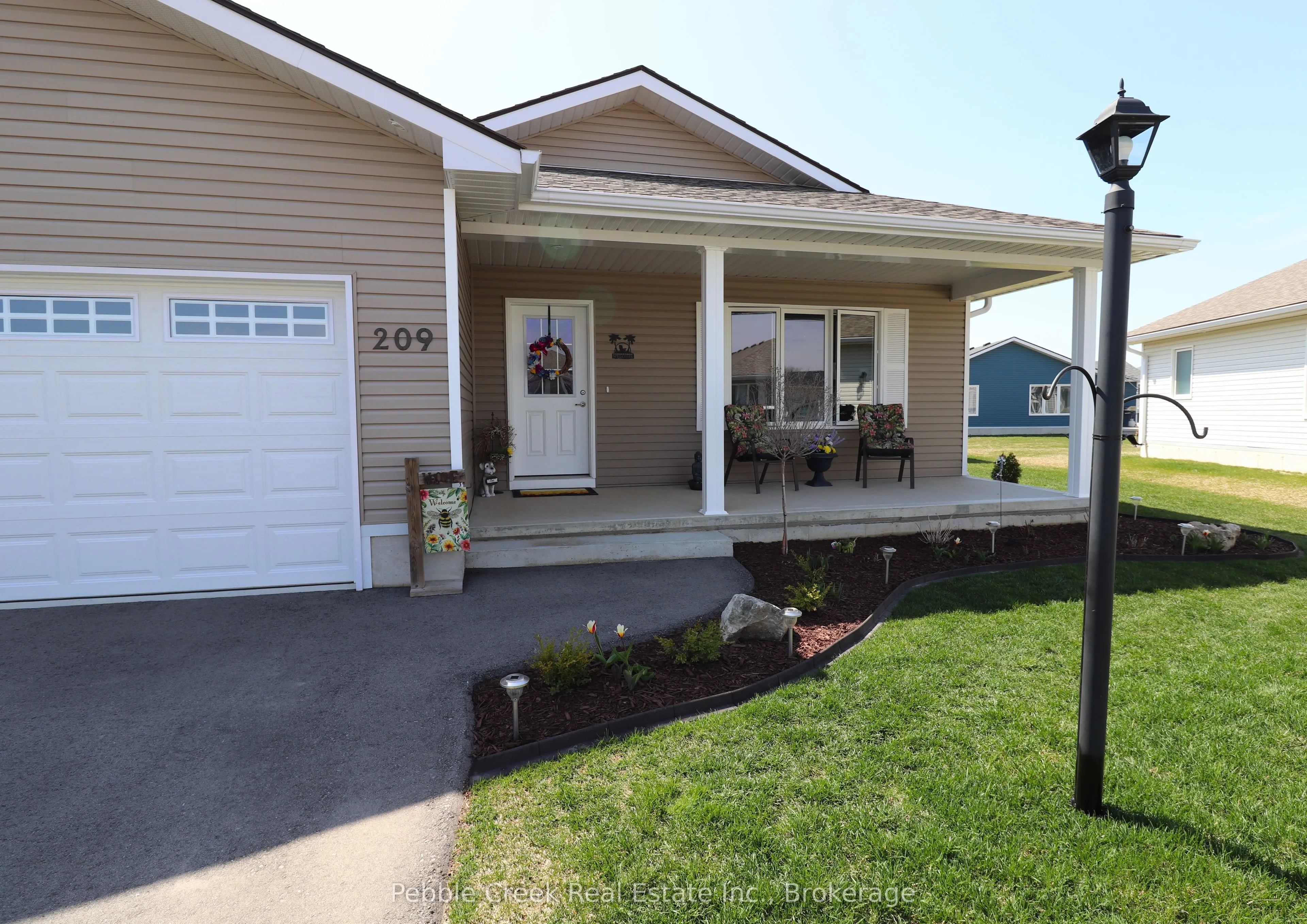 209 Lake Breeze Drive, Ashfield-Colborne-Wawanosh, ON N7A 0C6