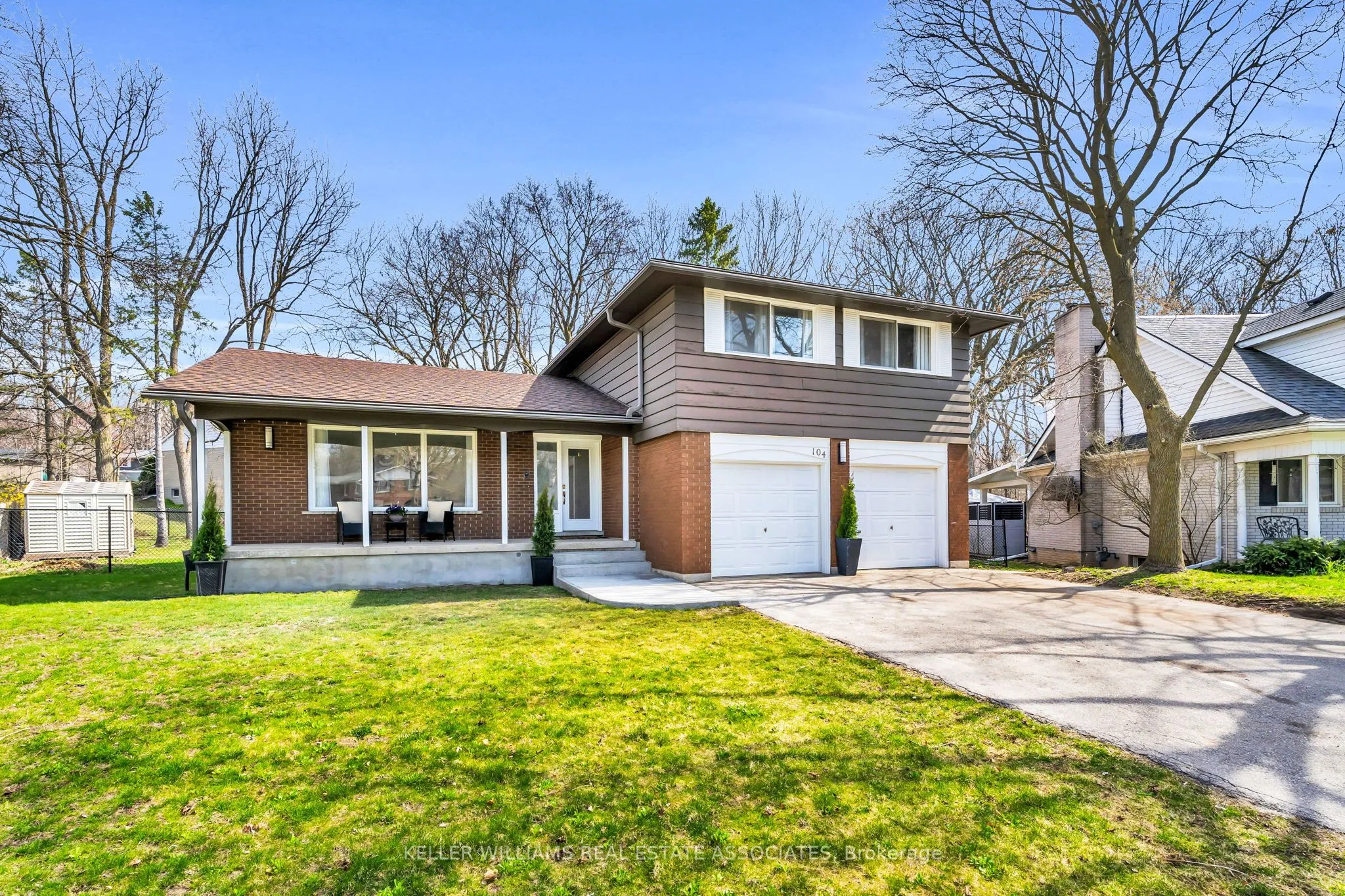 104 Cardinal Crescent, Waterloo, ON N2J 2E9