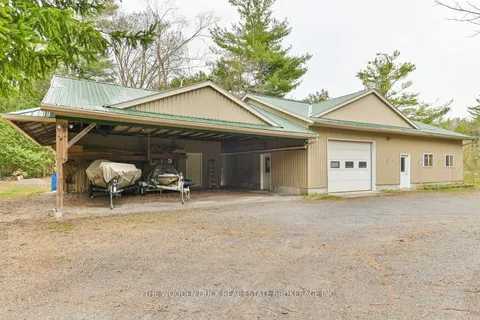 11 Crookston Road, Centre Hastings, ON K0K 2K0