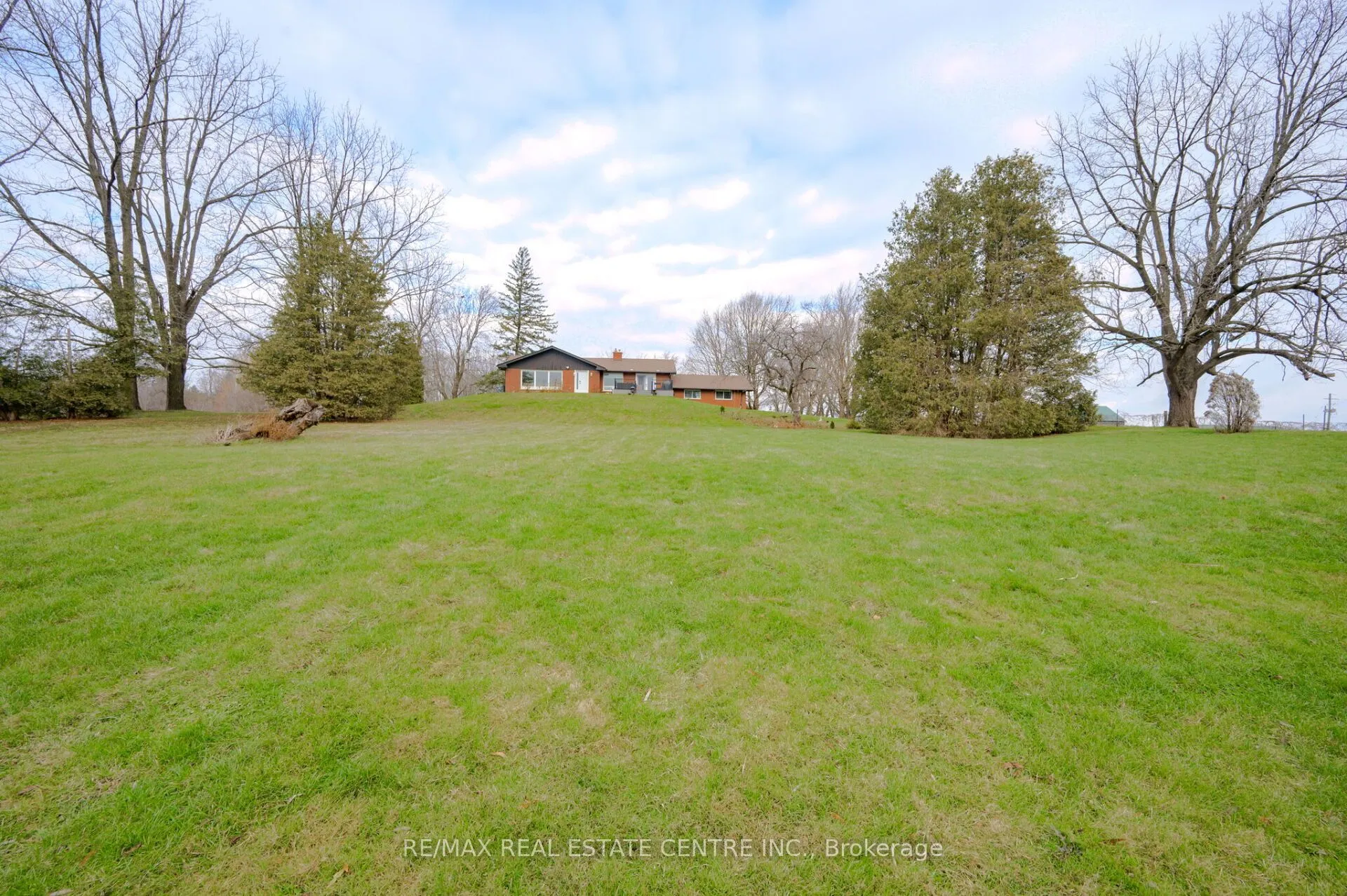 491 Hwy 5 N/A, Hamilton, ON L9H 5E2