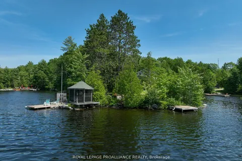 2475 Alf's Bay Lane, ON K0H 1B0