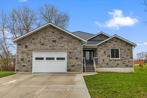 7 Mill Street, West Grey, ON N0G 1S0