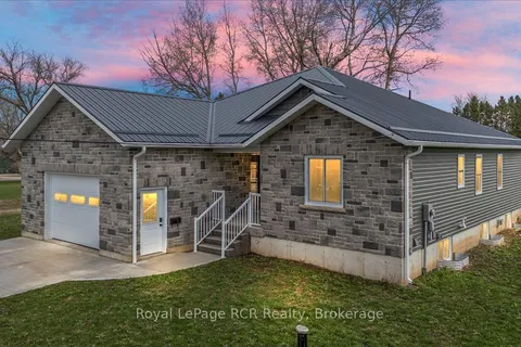 7 Mill Street, West Grey, ON N0G 1S0
