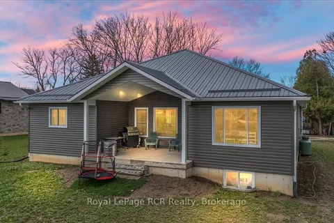 7 Mill Street, West Grey, ON N0G 1S0