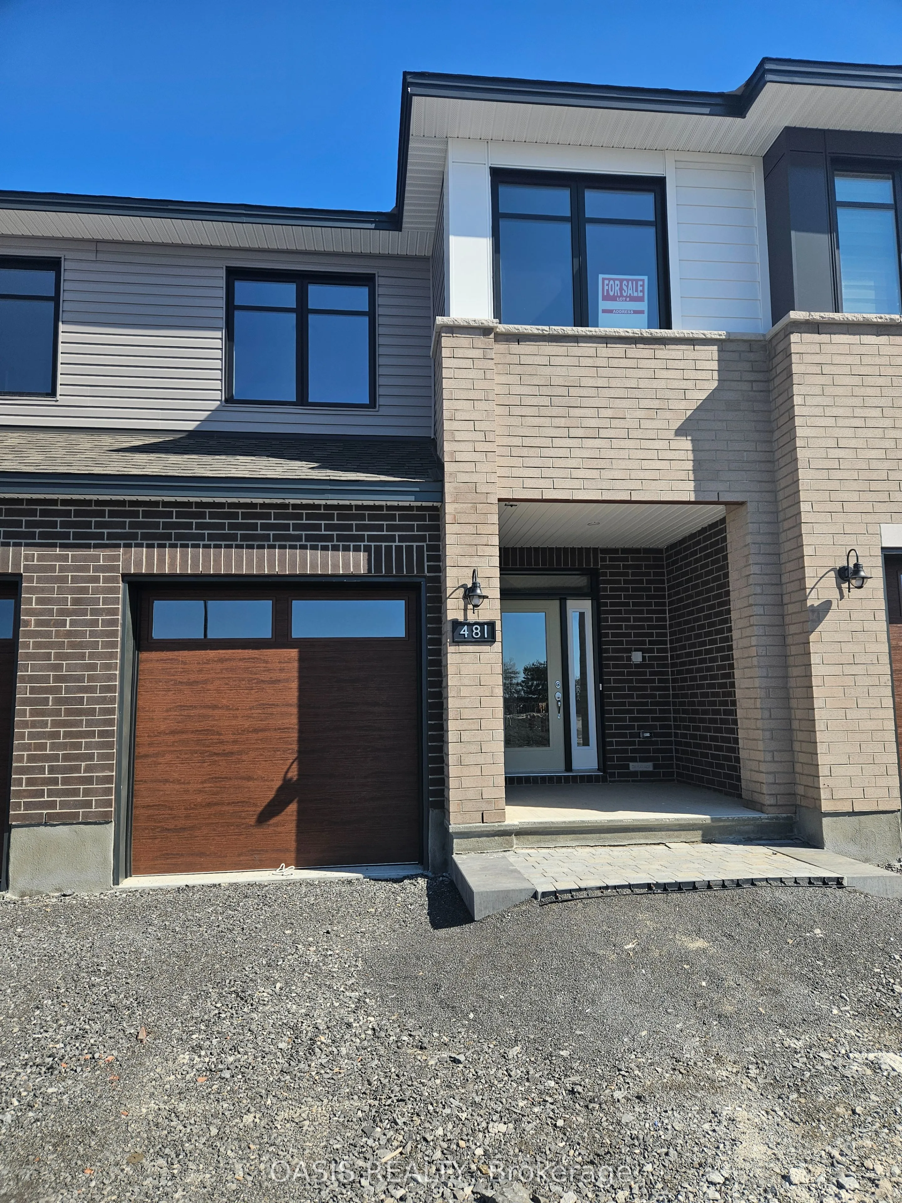 481 BARRETT FARM Drive, Blossom Park - Airport and Area, ON K1T 0Y1