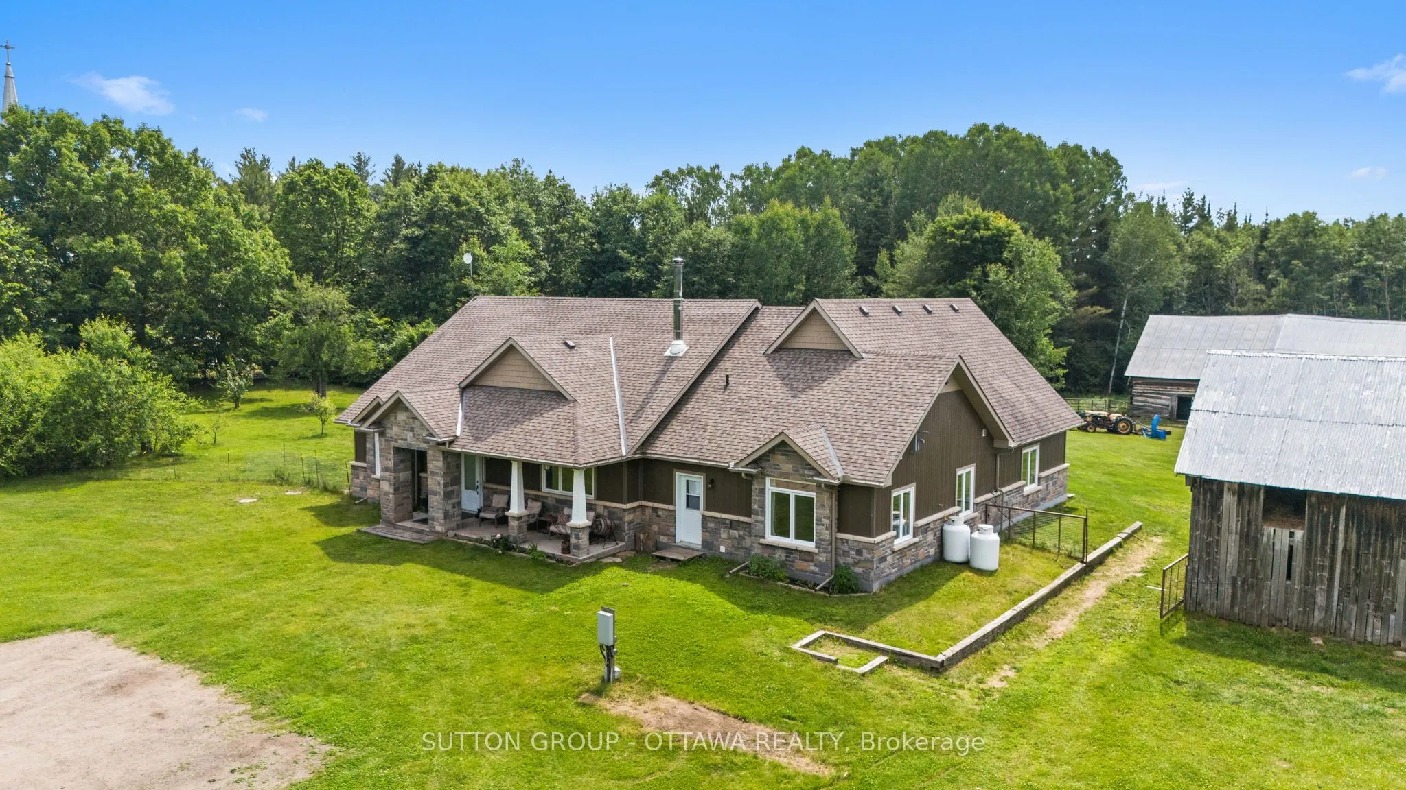 1448 Woito Station Road, ON K8A 6W6