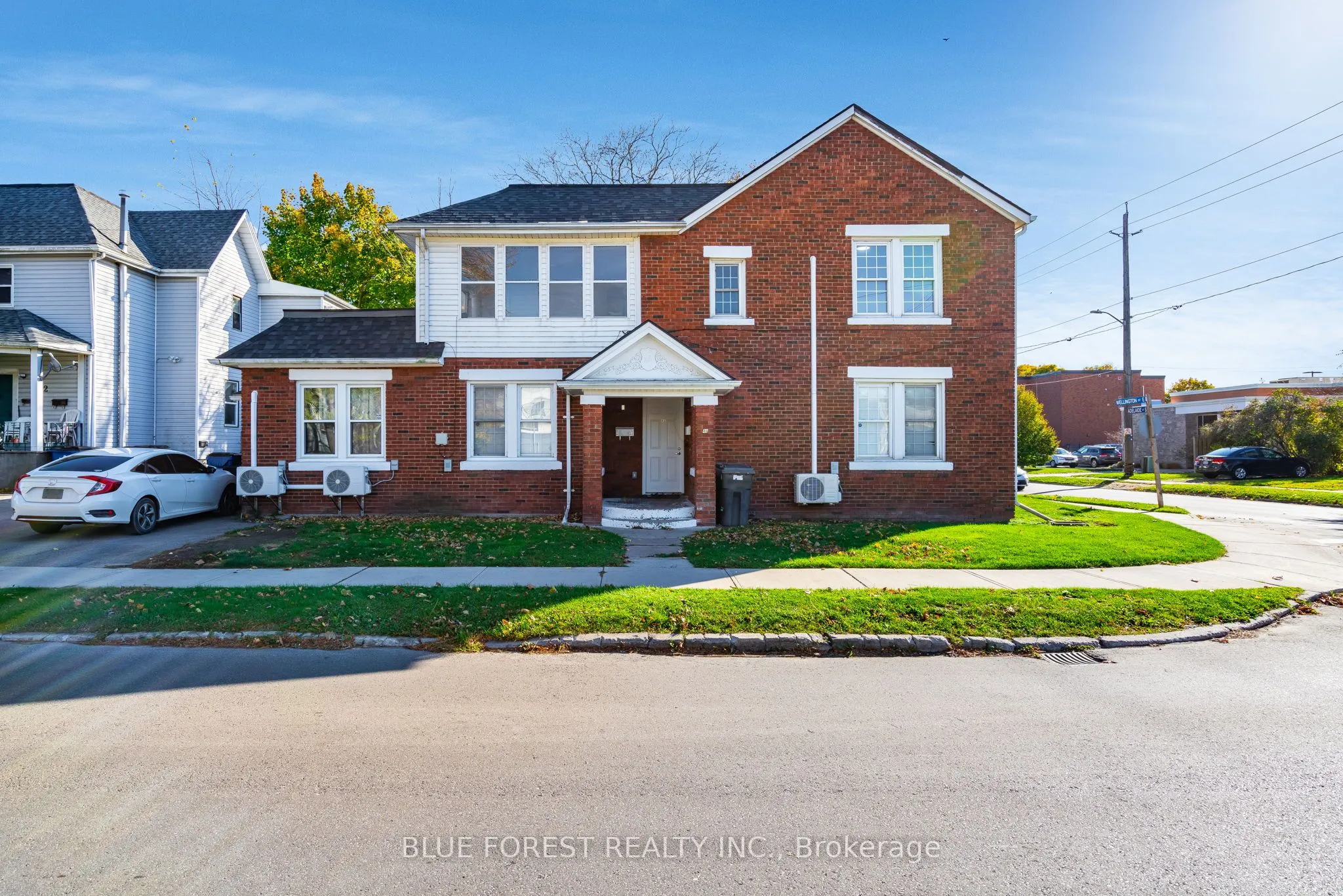 46-48 Wellington Street, ON N7M 3N9