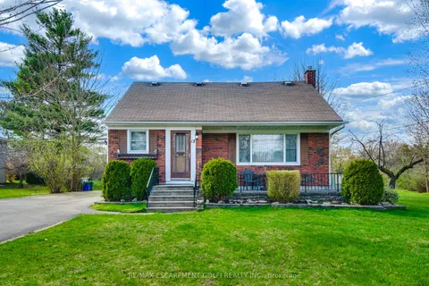 12 Valley Road, St. Catharines, ON L2S 1Y6