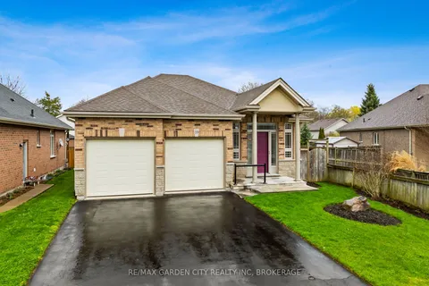 39 WILLSON CROSSING Court, Pelham, ON L0S 1E4
