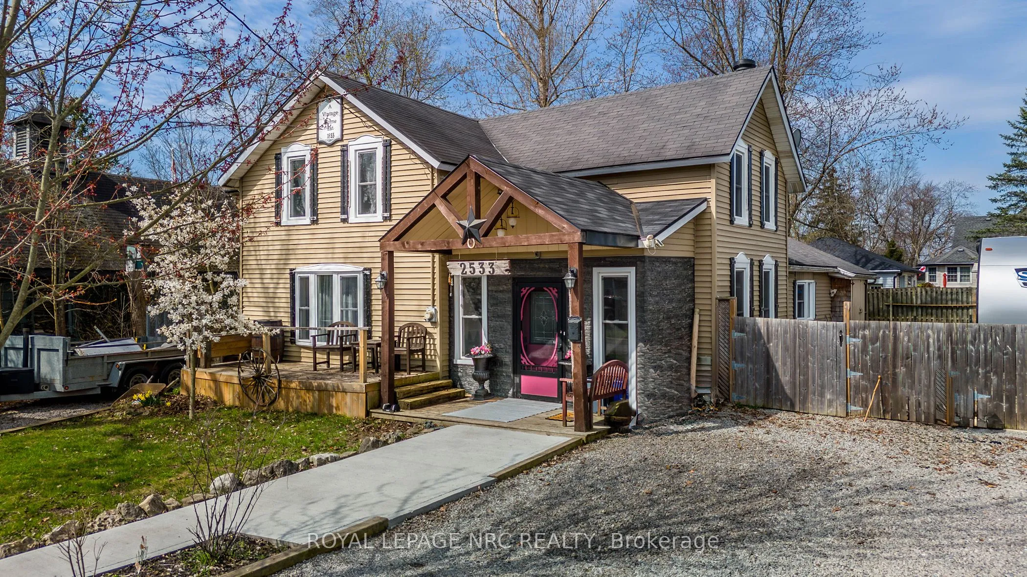 2533 Airline Street, Fort Erie, ON L0S 1S0
