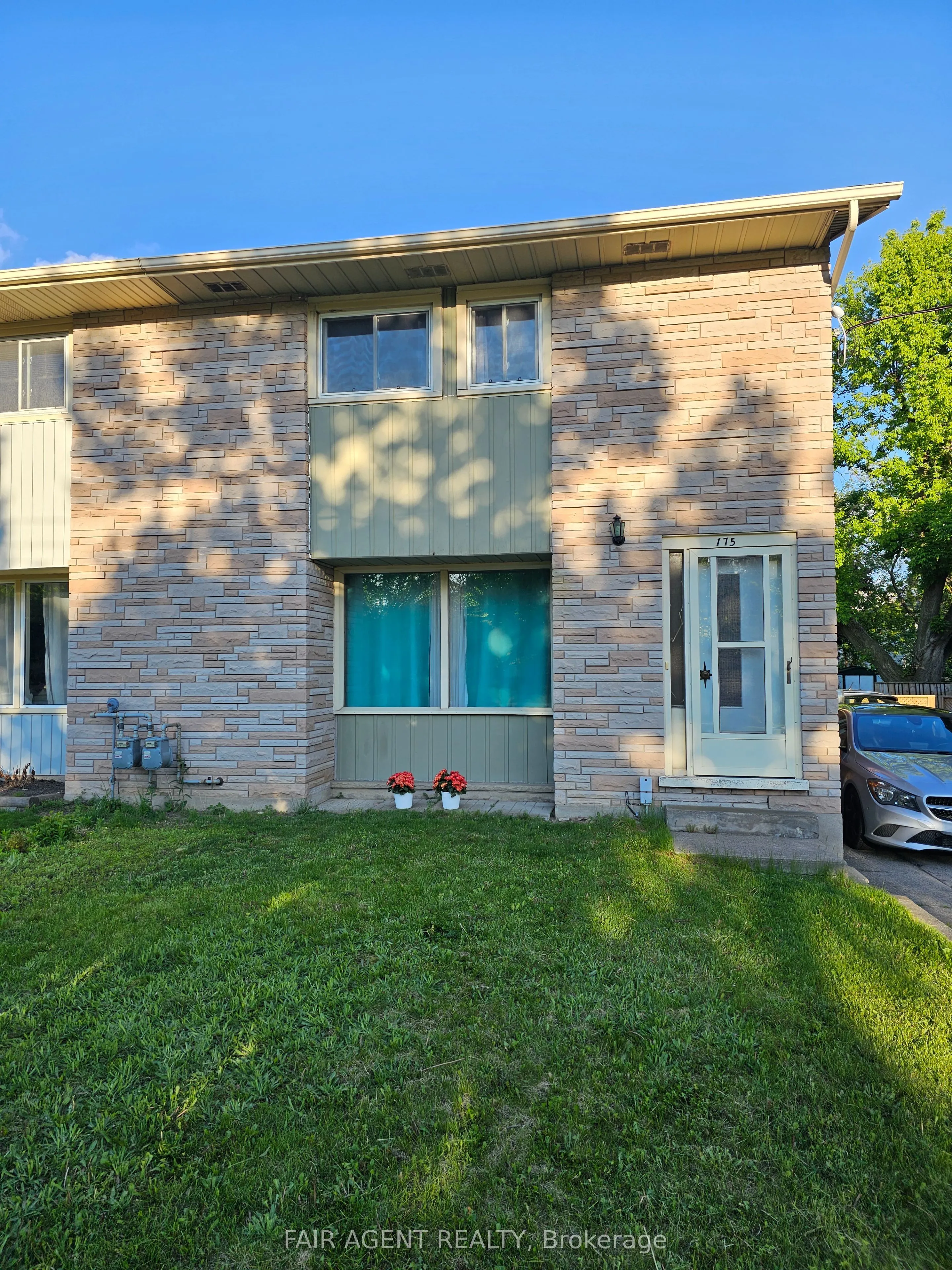 175 Fourth Avenue, Kitchener, ON N2C 1P3