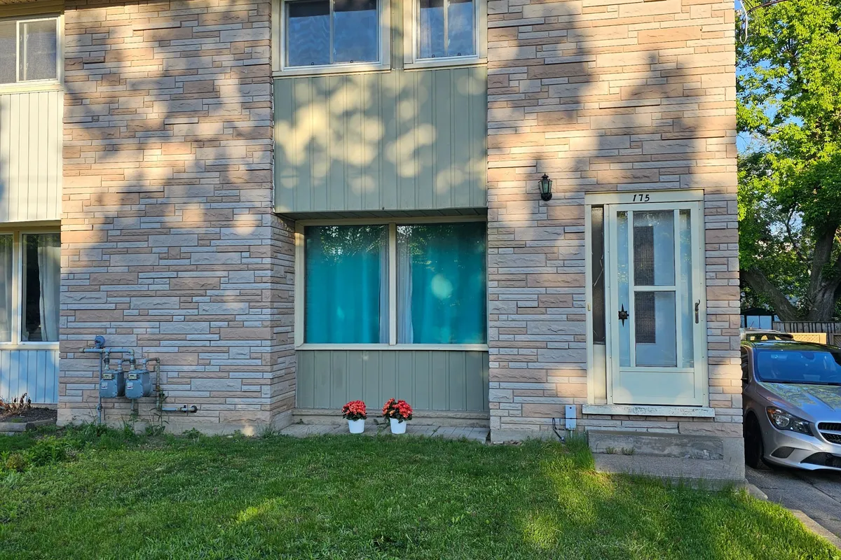 175 Fourth Avenue, Kitchener, ON N2C 1P3