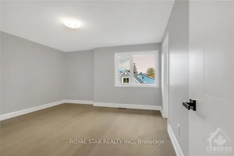 78 ROSSLAND Avenue, Meadowlands - Crestview and Area, ON K2G 2K8