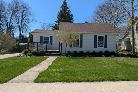 146 Wellington Street, Goderich, ON N7A 3T4