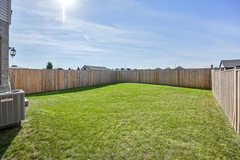 29 Newstead Road, Brant, ON N3L 0G2