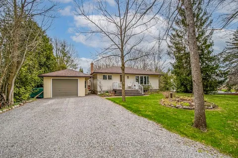 690 Post Road, Kawartha Lakes, ON K0L 2X0