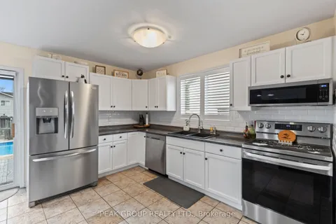 427 Trillium Avenue, Welland, ON L3C 7H1