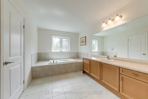 39 Stauffer Road, Brantford, ON N3V 0B2