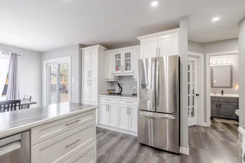 10 Daniel Street, Ingersoll, ON N5C 3W8