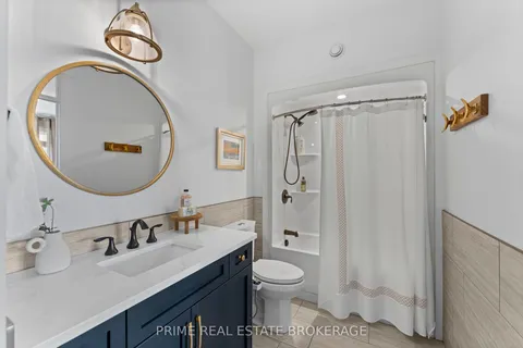 89 Gill Road, Lambton Shores, ON N0M 1T0