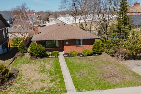 45 Victoria Street, Saugeen Shores, ON N0H 2L0
