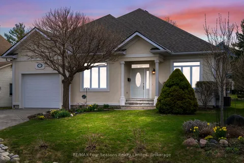 150 Brooker Boulevard, Blue Mountains, ON L9Y 0M2