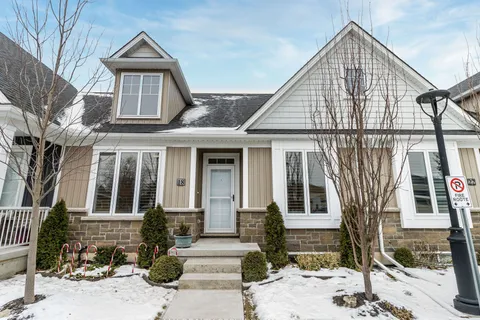 18 Princeton common Street, St. Catharines, ON L2N 0B7