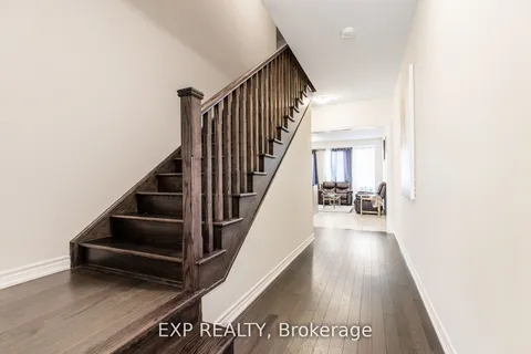19 Molnar Crescent, Brantford, ON N3T 0X3