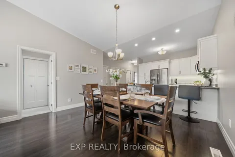110 Spruce Gardens, Belleville, ON K8N 0B5