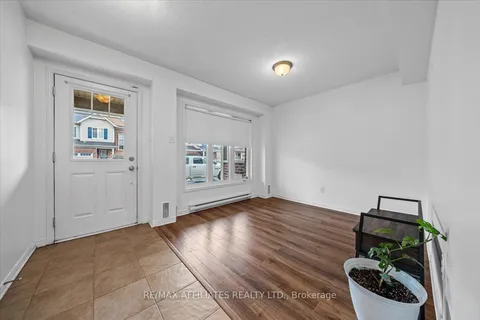 1028 Pampero Crescent, Stittsville - Munster - Richmond, ON K2S 0N4