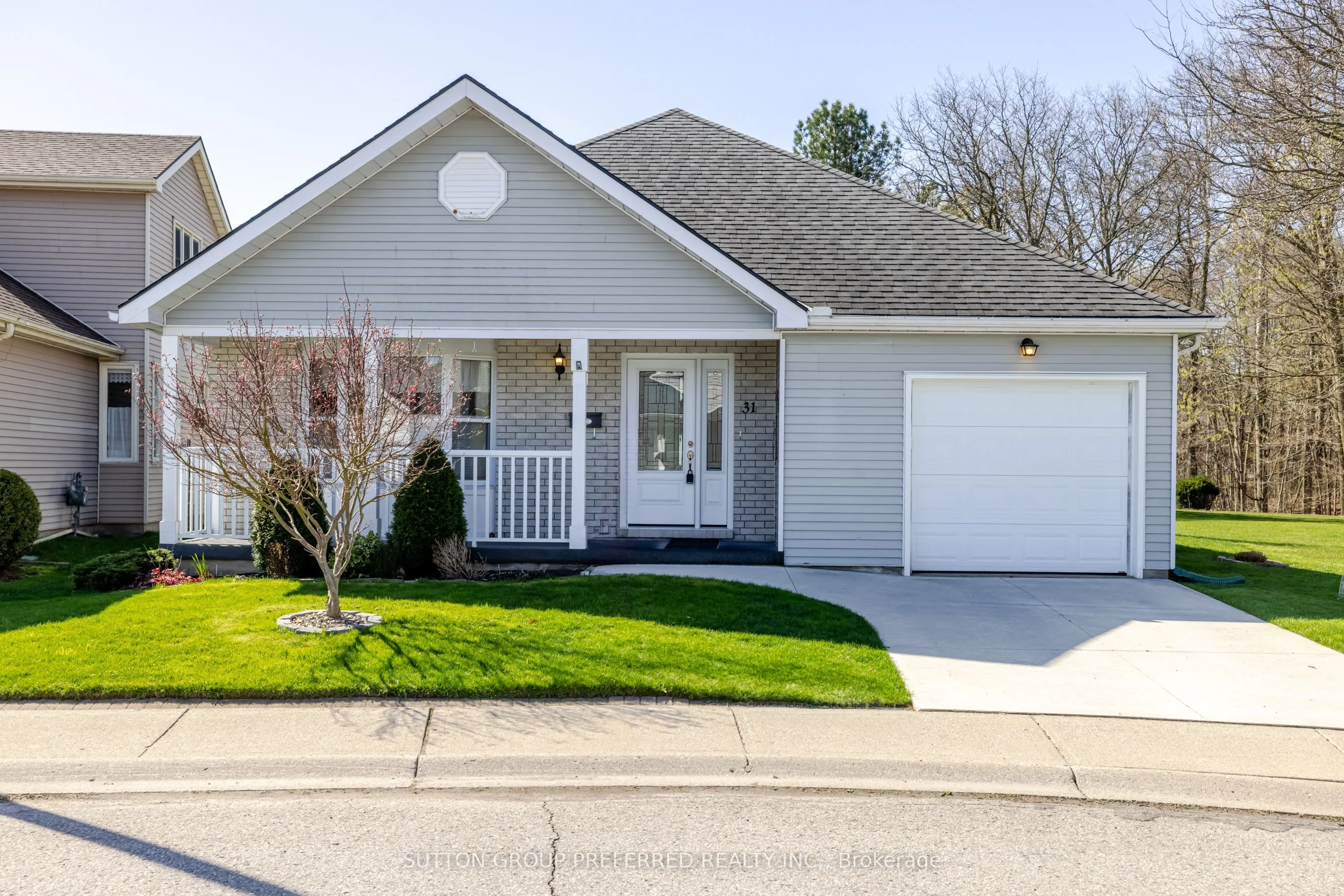 31 Hawkins Crescent, Tillsonburg, ON N4G 5K6