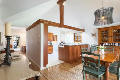 14 & 16 Chiniquy Street, Bluewater, ON N0M 1G0