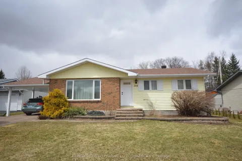 258 Centennial Drive, Renfrew, ON K7V 4K2